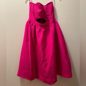 NWT Fushia boohoo Prom Dress 🌺